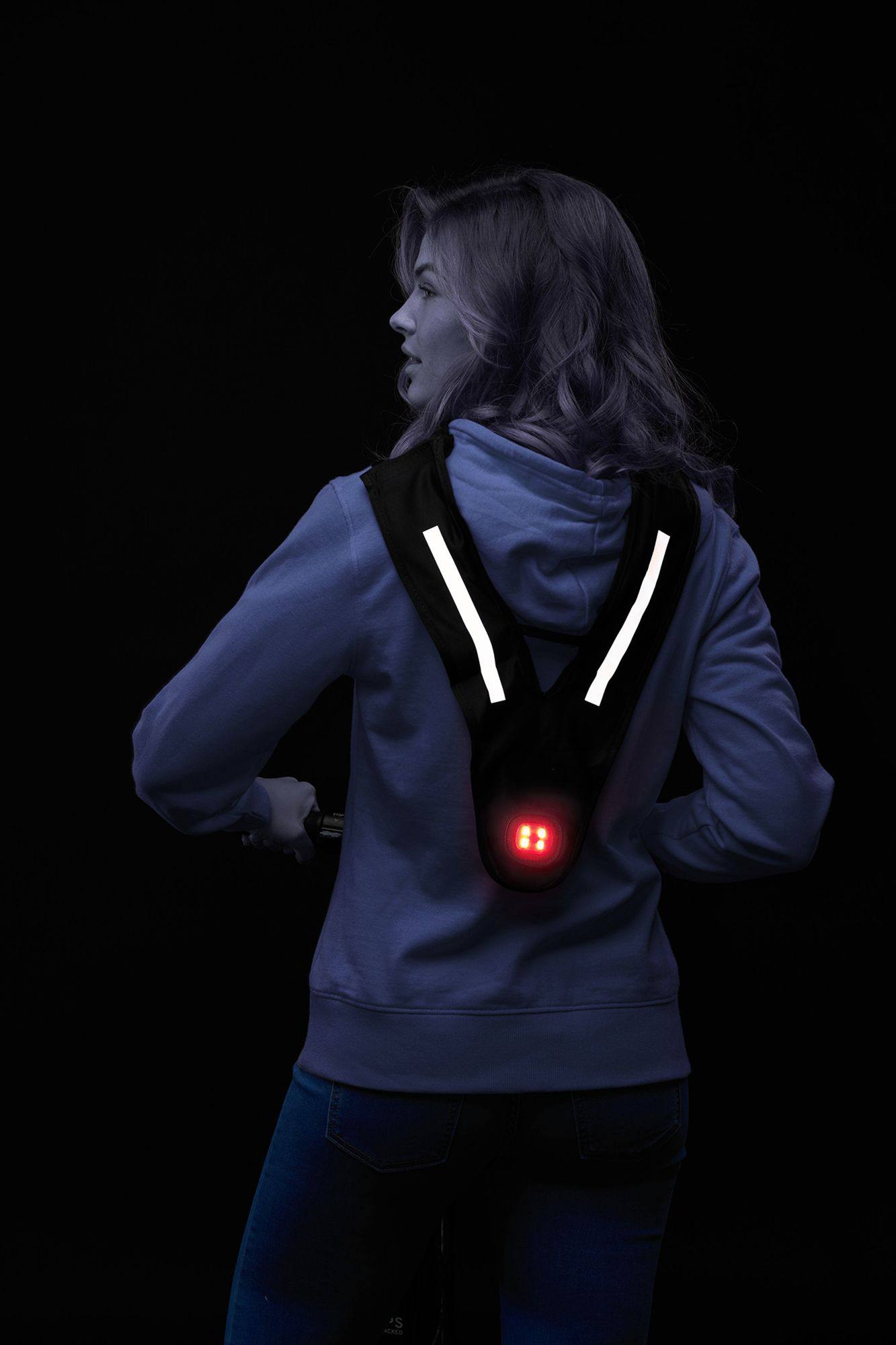 Huomio Scooter Vest, Reflective with Led Lights  03