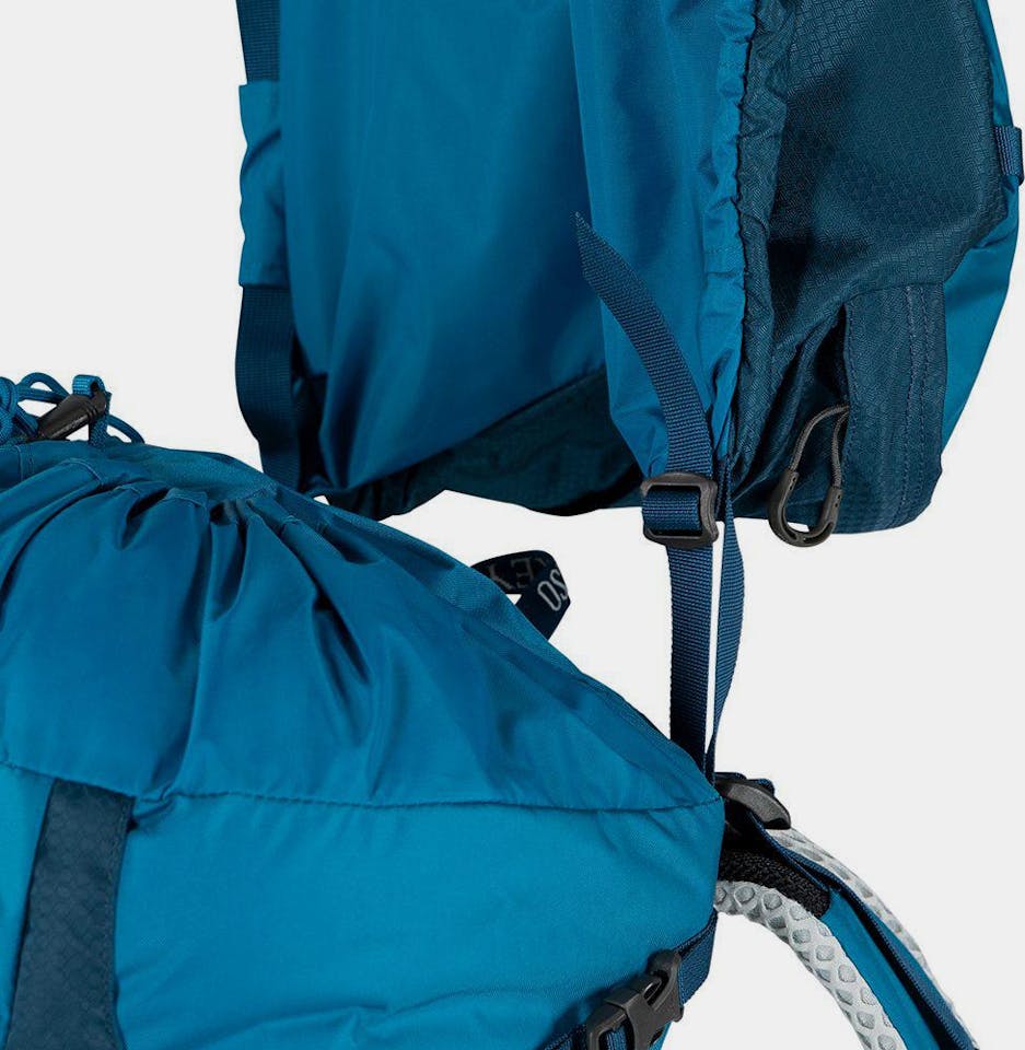 Osprey Atmos AG LT 65, Hanwag Men's Nazcat II GTX Musta 20