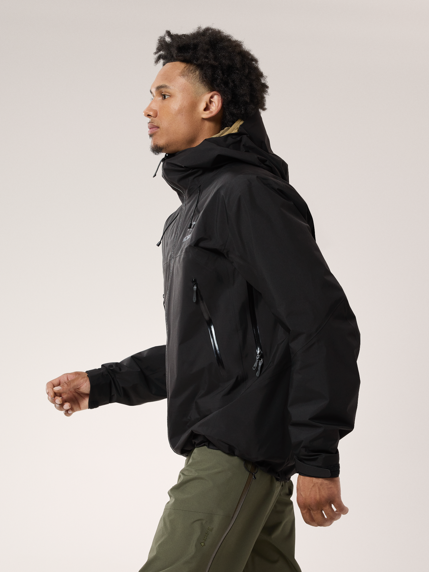 Arc'teryx Men's Beta AR Jacket Musta 06