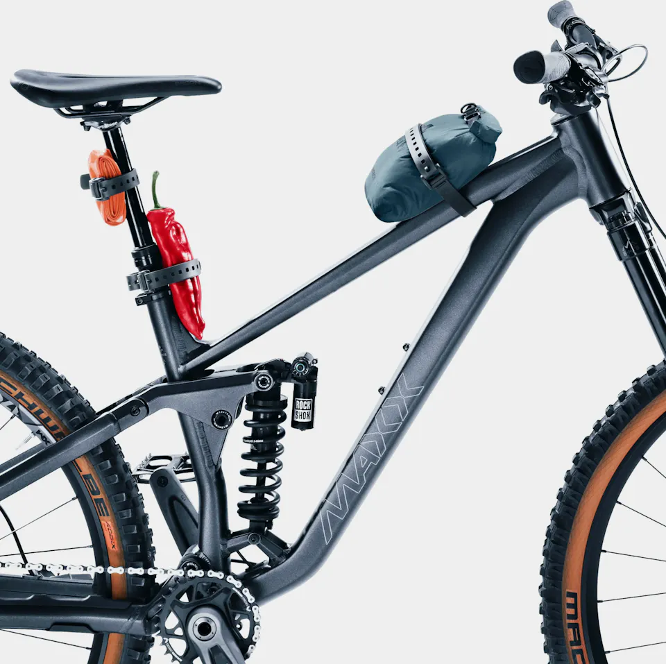 Deuter Multistrap 15 cm Musta 02