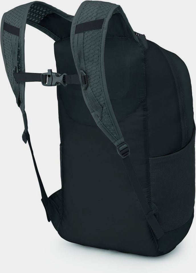 Osprey UL Stuff Pack Black 02