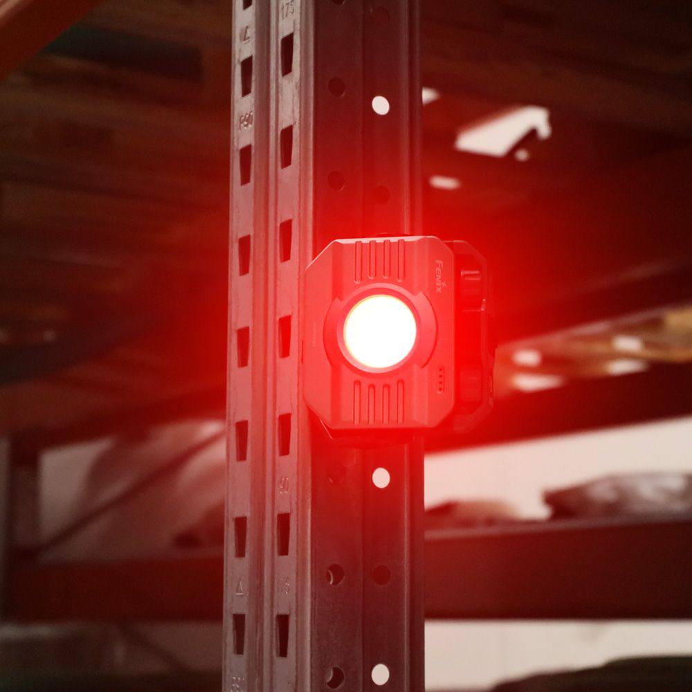 Fenix CL28R 2000 lm  10