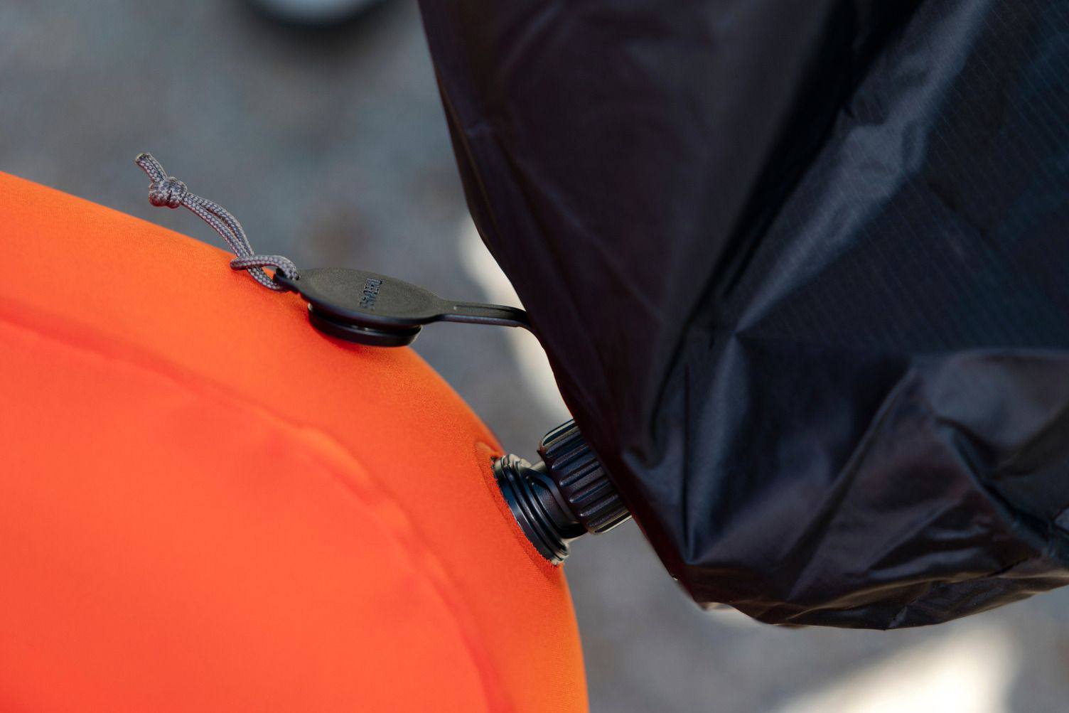 Thermarest Neoloft Large Ember 02