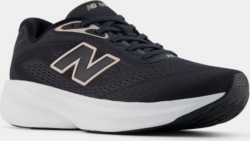 New Balance Women's Fresh Foam 680 V9 Black 11