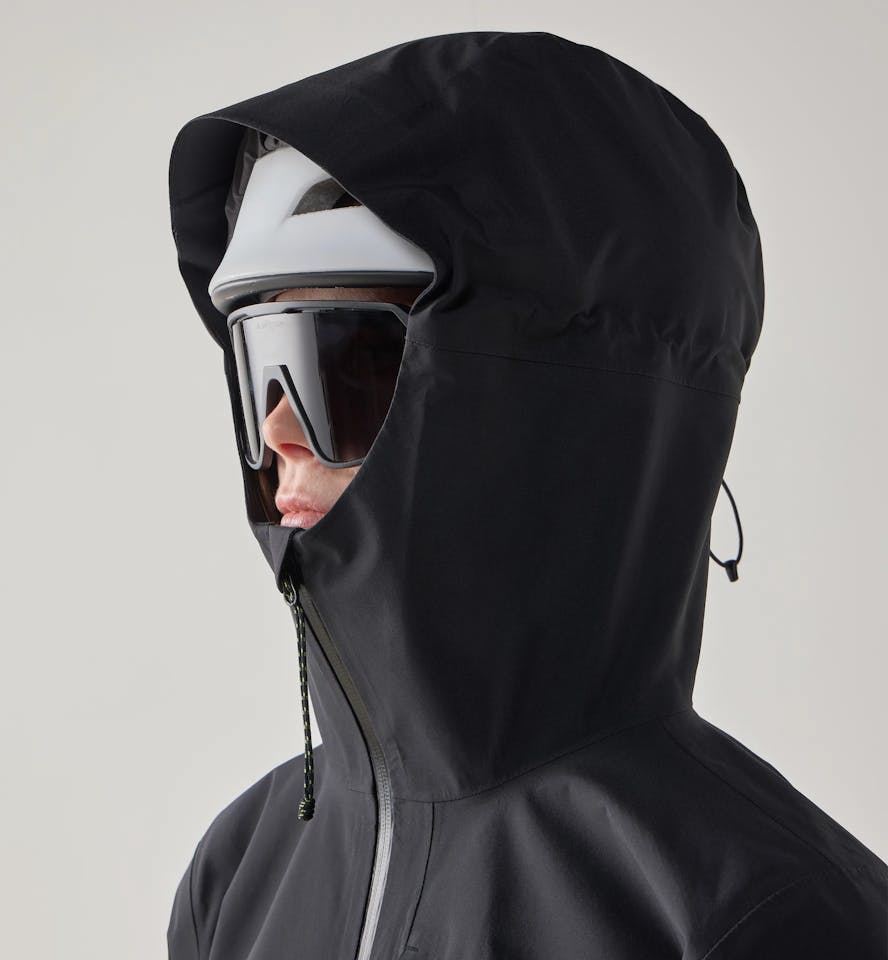 Haglöfs Women's Front Proof II Jacket True Black 13