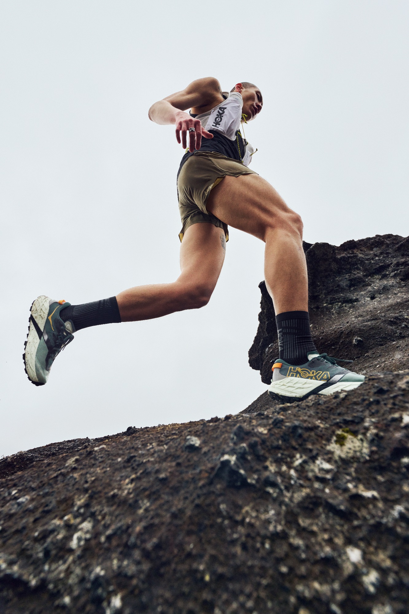 Hoka Women's Speedgoat 7 Berry Jam / Starlight Glow 19