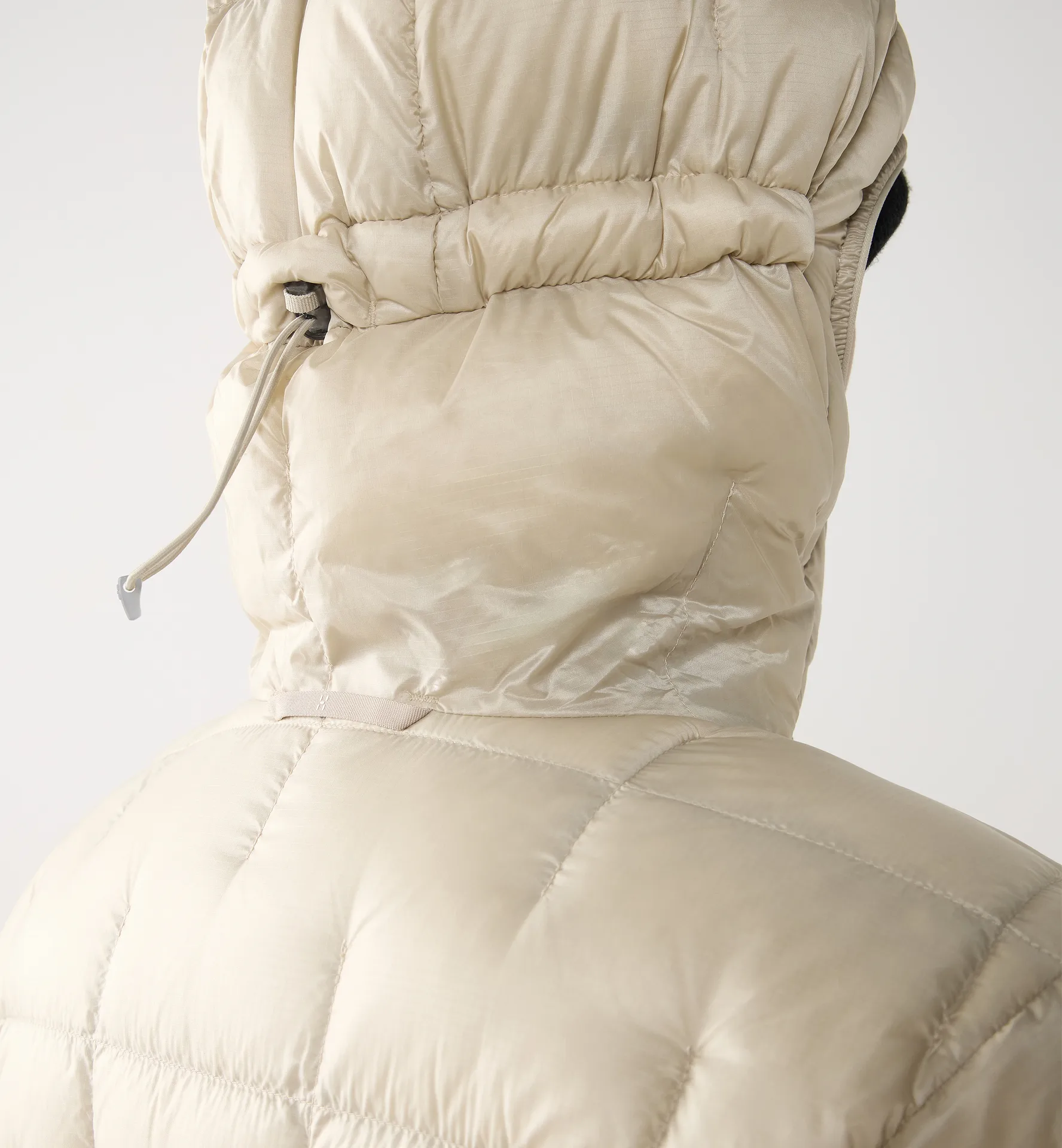 Haglöfs Women's Hede Down Hood Chalk Beige 09