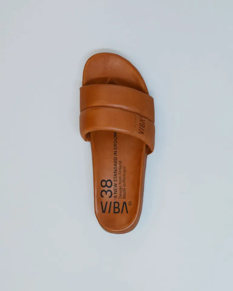 VIBAe Porto Leather Cognac 02