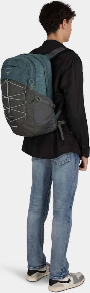Osprey Quasar Black 06