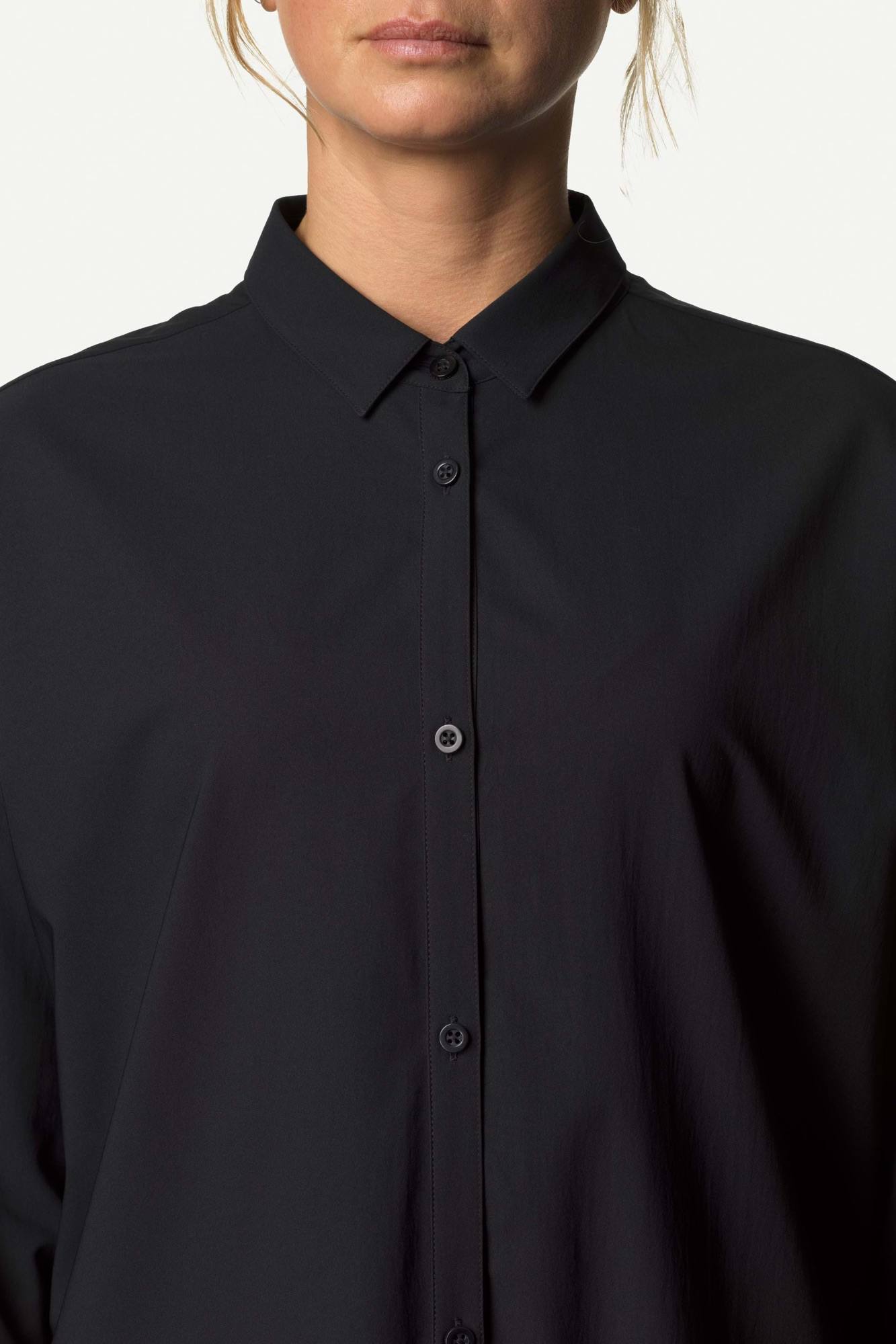 Houdini Women's Route Shirt Dress Musta 02