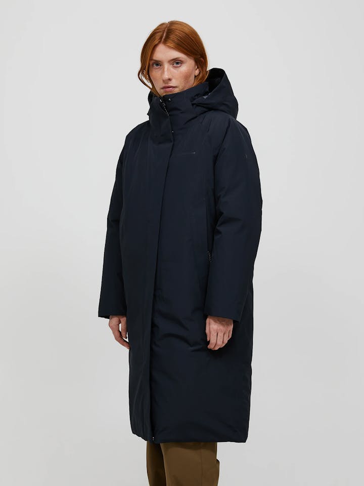 Peak Performance Women's Treeline HIPE Down Shell Parka Black 06