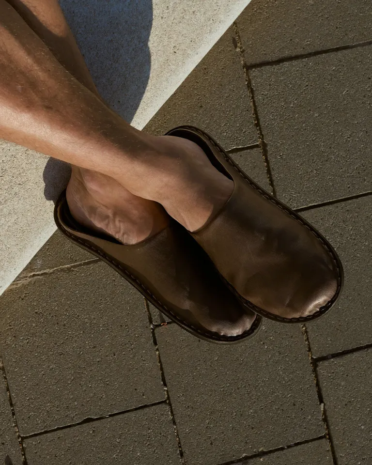 VIBAe Roma Leather Cocoa 04