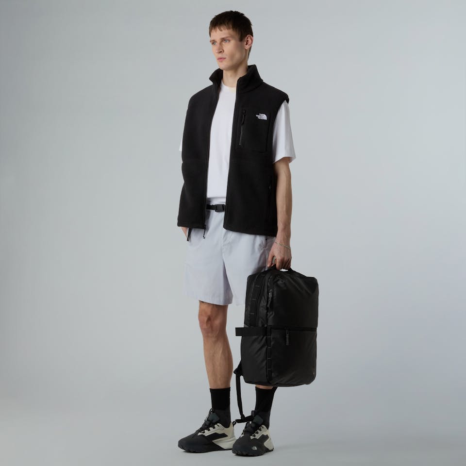 The North Face Base Camp Voyager Daypack Musta / Harmaa 08