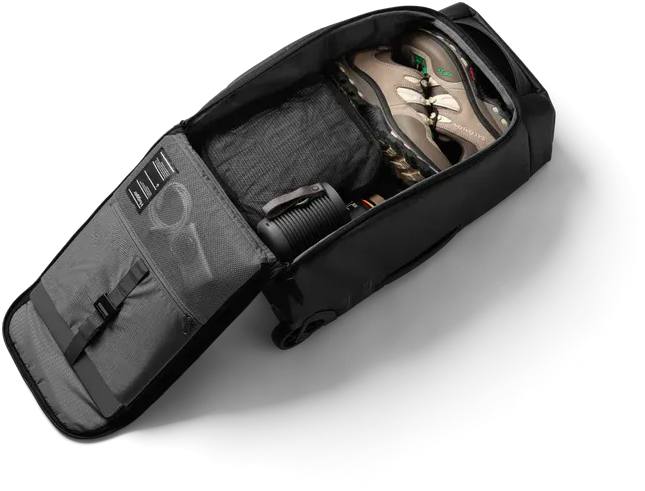 DB Hugger Roller Carry On 40L Black 06