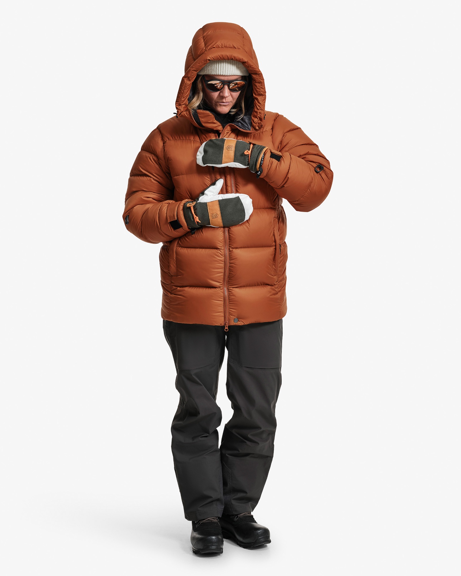 Lundhags Women's Abisku Adventure Down Parka Almond 05