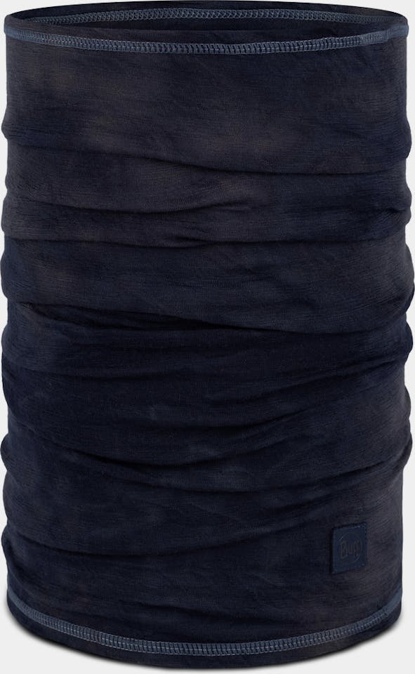 Buff Lightweight Merino Natural Dye Navy  03
