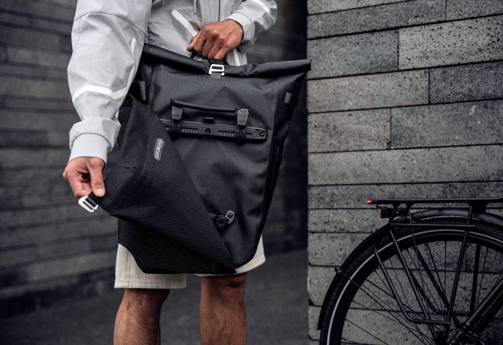 Ortlieb Vario PS Hi Vis Black 17