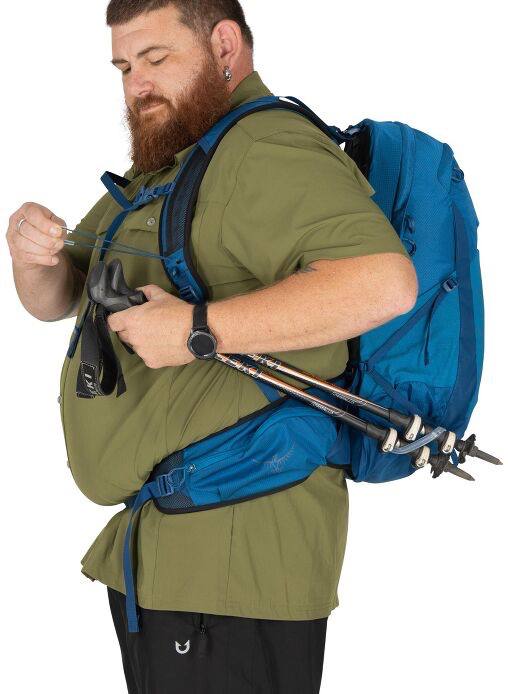 Osprey Talon 22 EF Musta/Coal 06