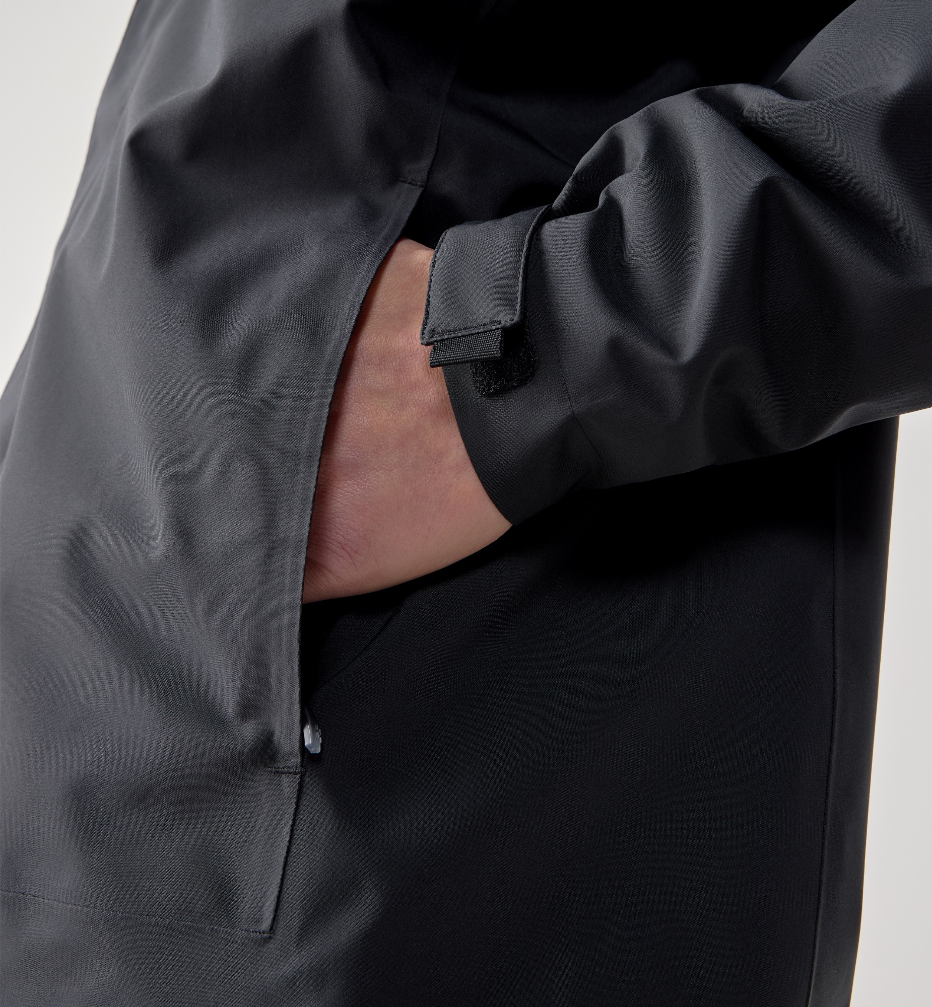 Haglöfs Men's Breeze Proof Jacket Black 07