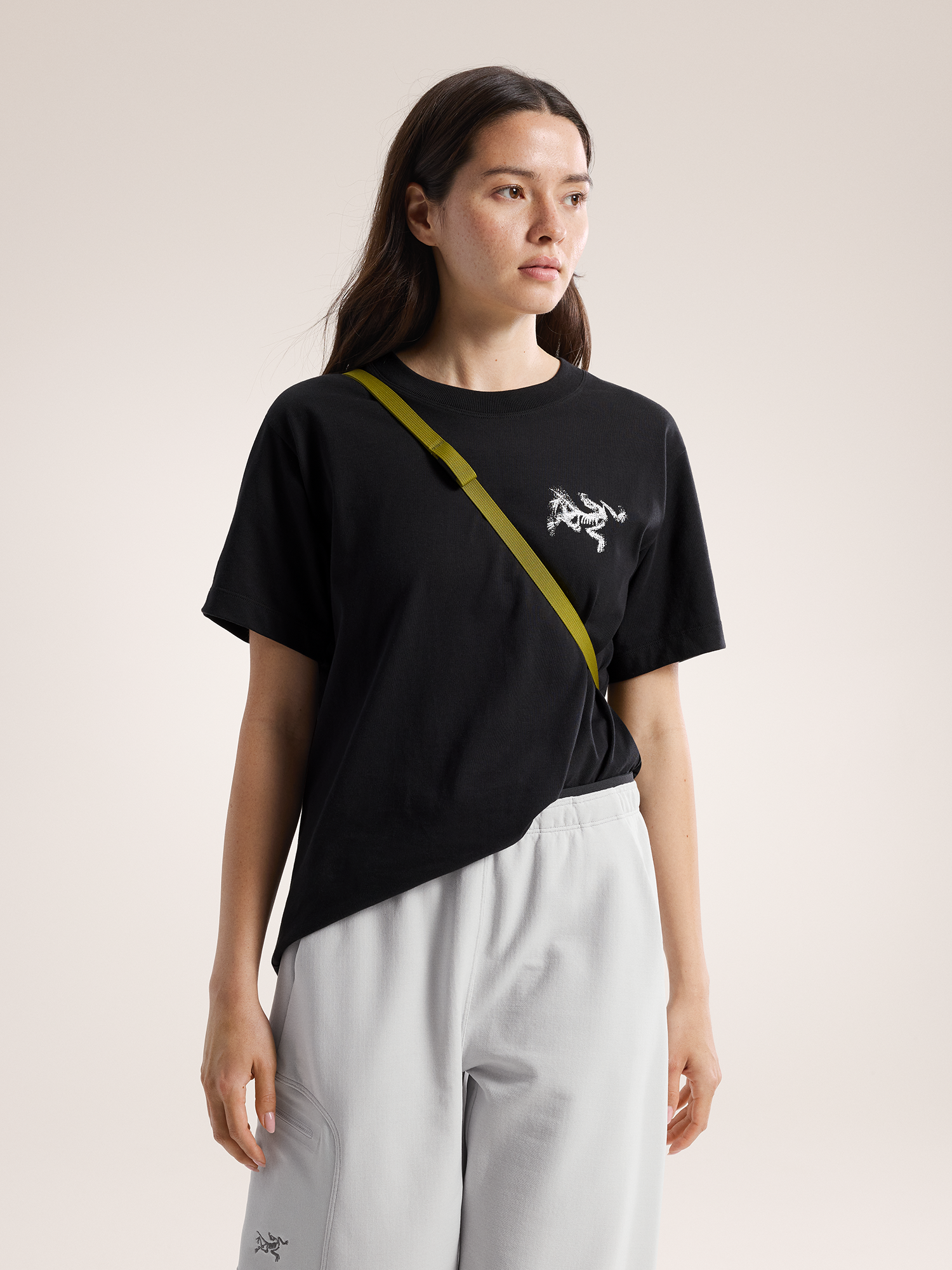 Arc'teryx Heliad Crossbody Musta 03