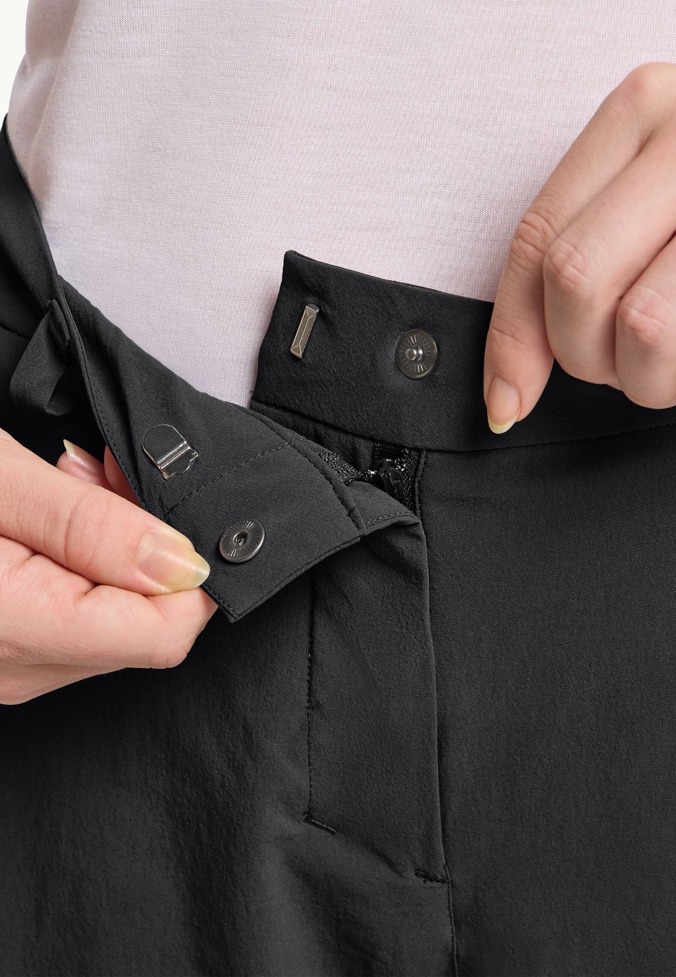 Jack Wolfskin Women's Hikeout 3/4 Pant Black 05