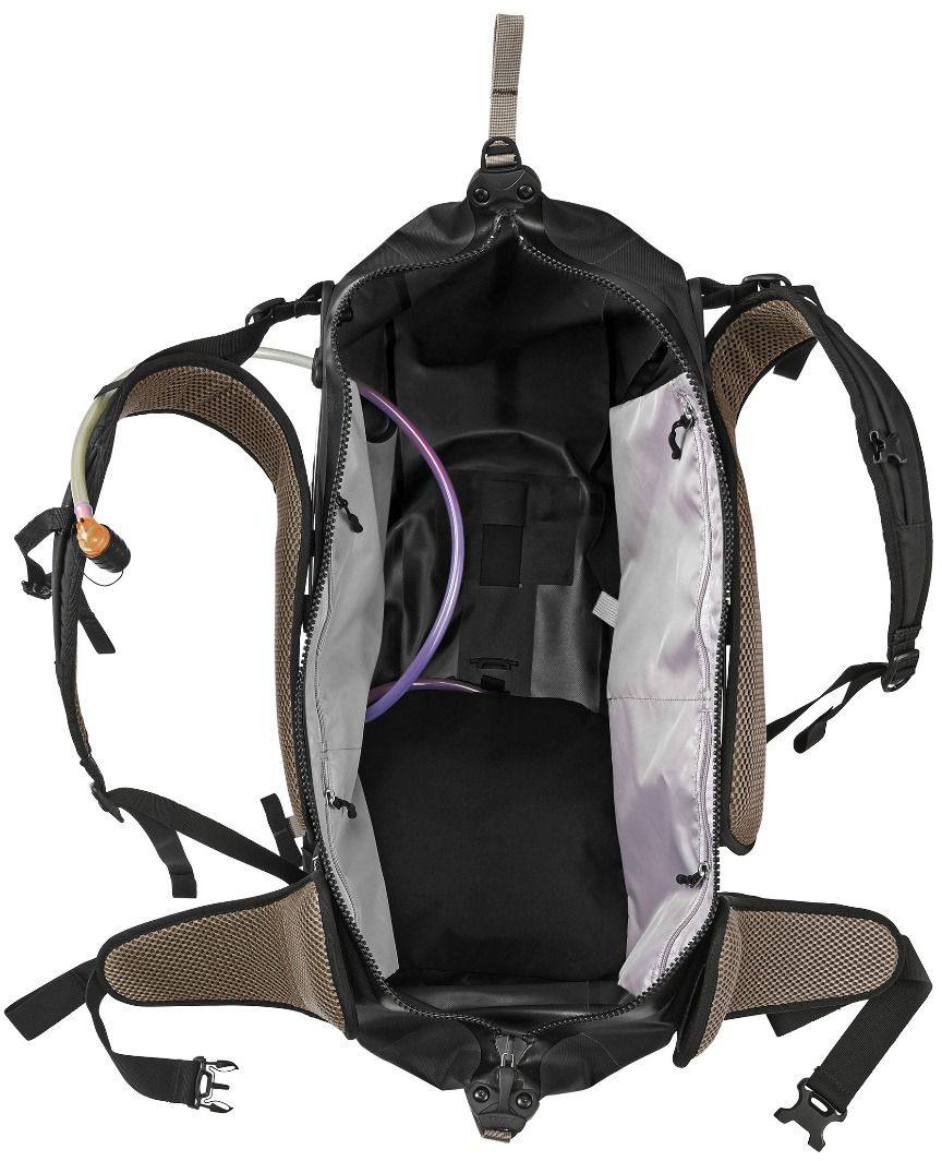 Ortlieb Atrack 35 Musta 11