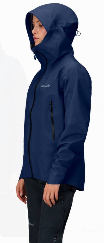 Norrøna Women's Falketind GTX Jacket Indigo 05