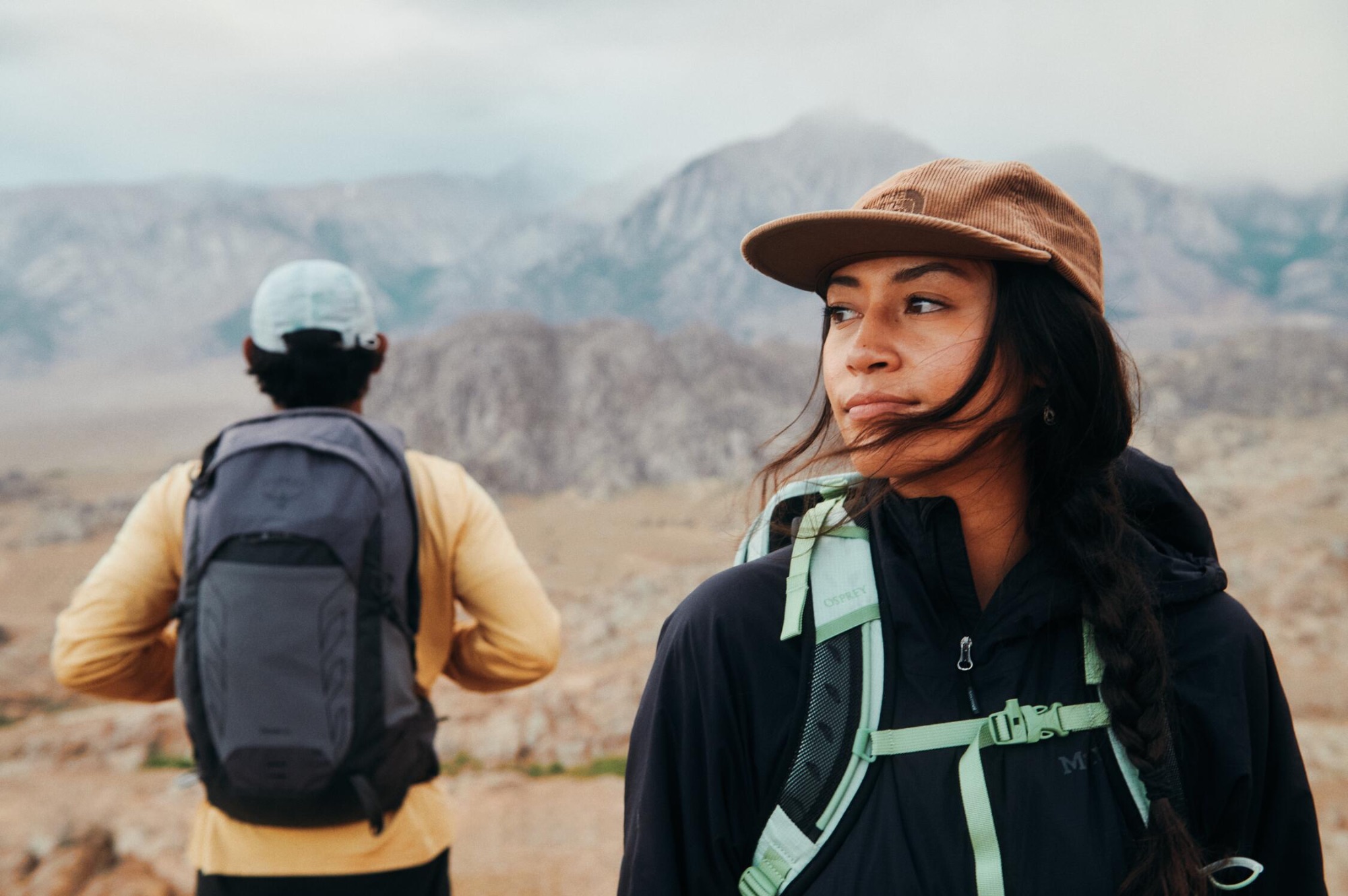 Osprey Tempest 26 Musta/Coal 07