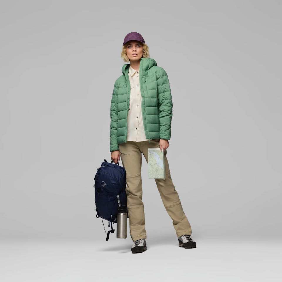 Norrøna Women's Femund Down 700 Hood Ivy Green 01