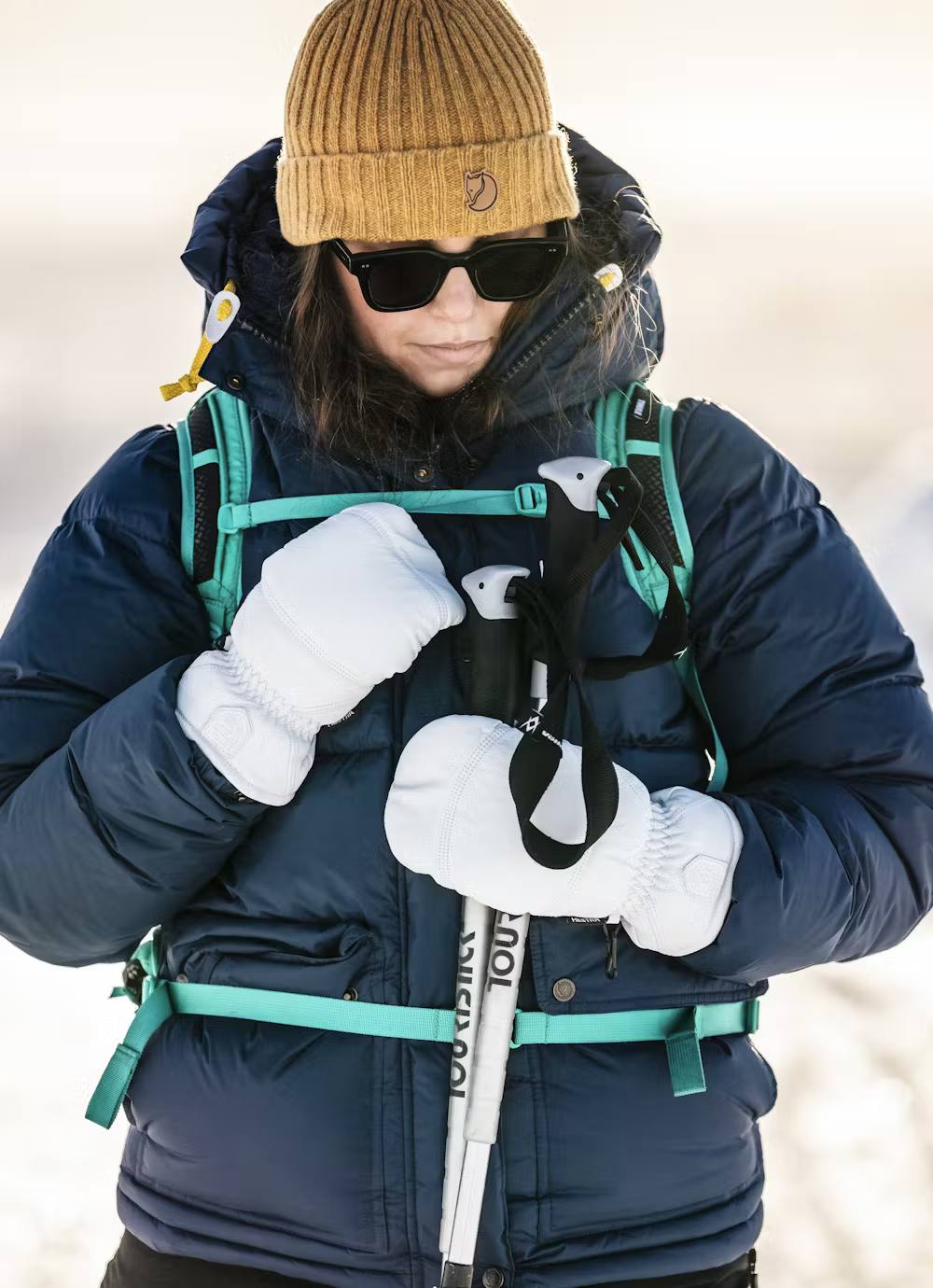 Hestra Leather Box Mitt White 03