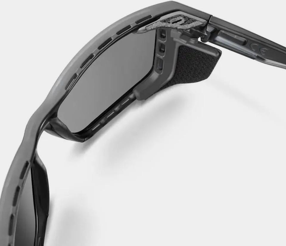 Julbo Shield Reactiv 2-4 Polarized Black / Orange 03
