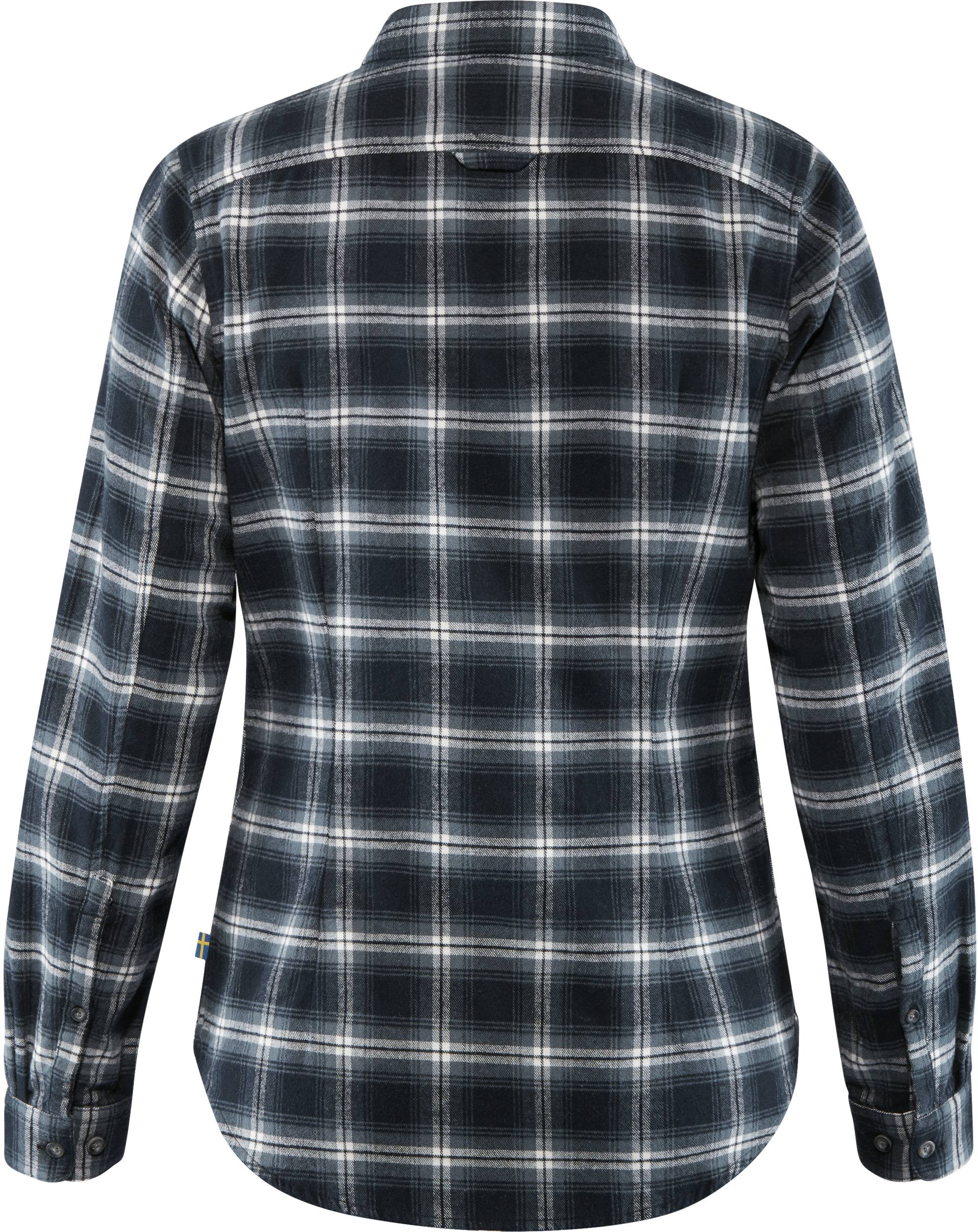 Fjällräven Övik Flannel W LS Shirt Dark navy 02