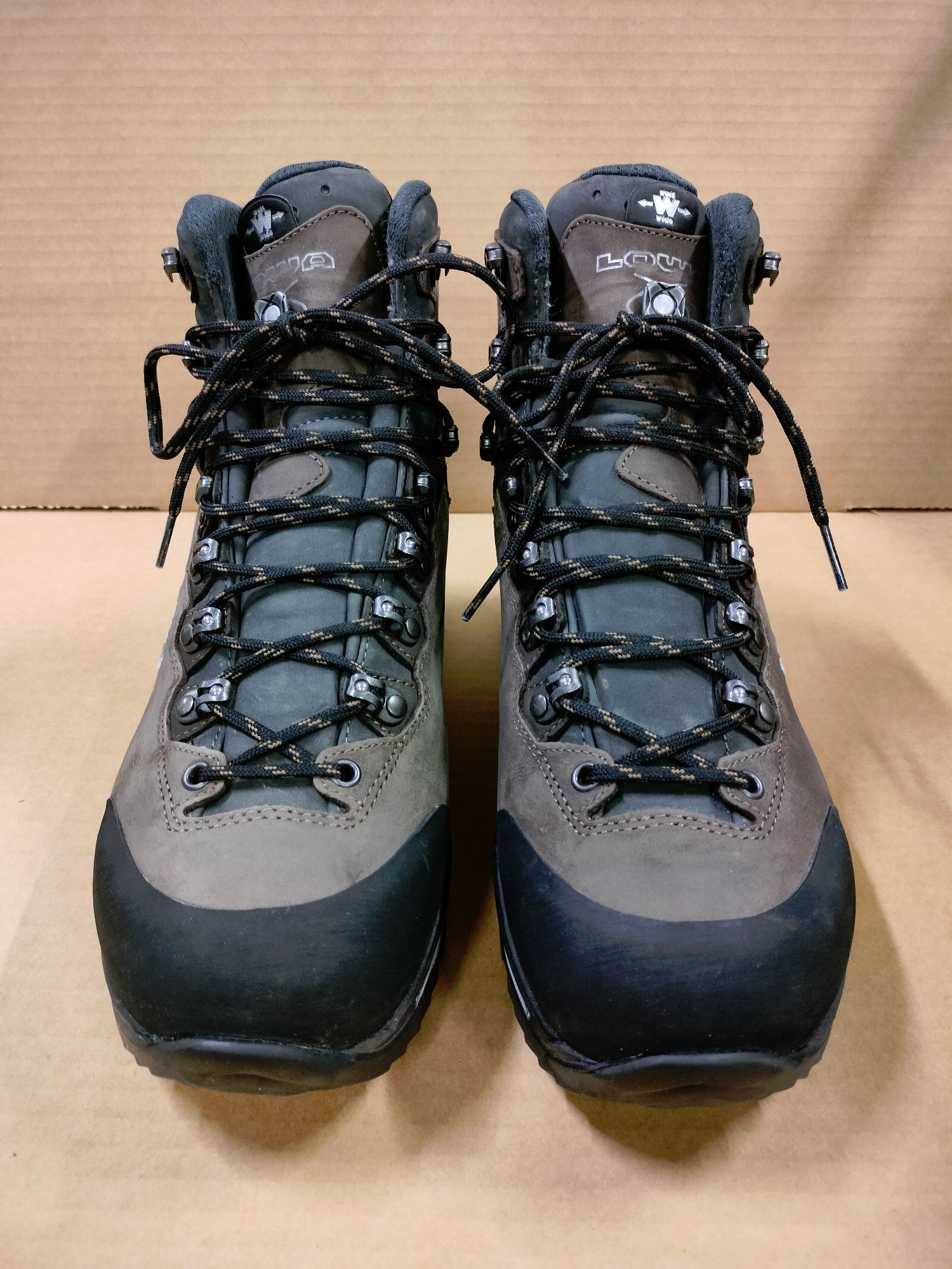 Lowa Men's Camino Evo GTX Wide UK 9 Ruskea (Outlet) Ruskea 02