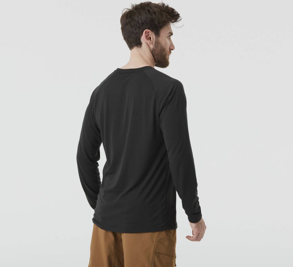 Picture Organic Clothing Men's Timont Tech Long Sleeve Musta 04