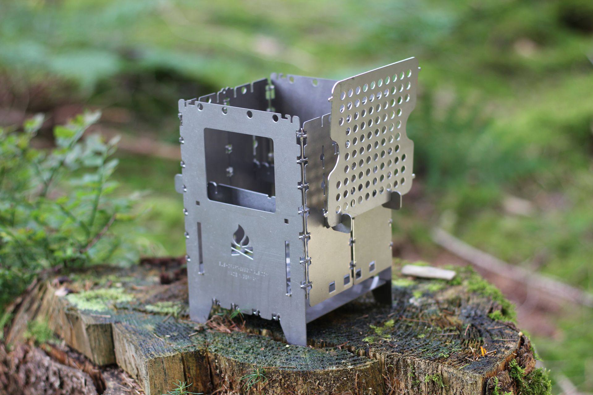 Bushcraft Essentials Bushbox XL Titanium  14