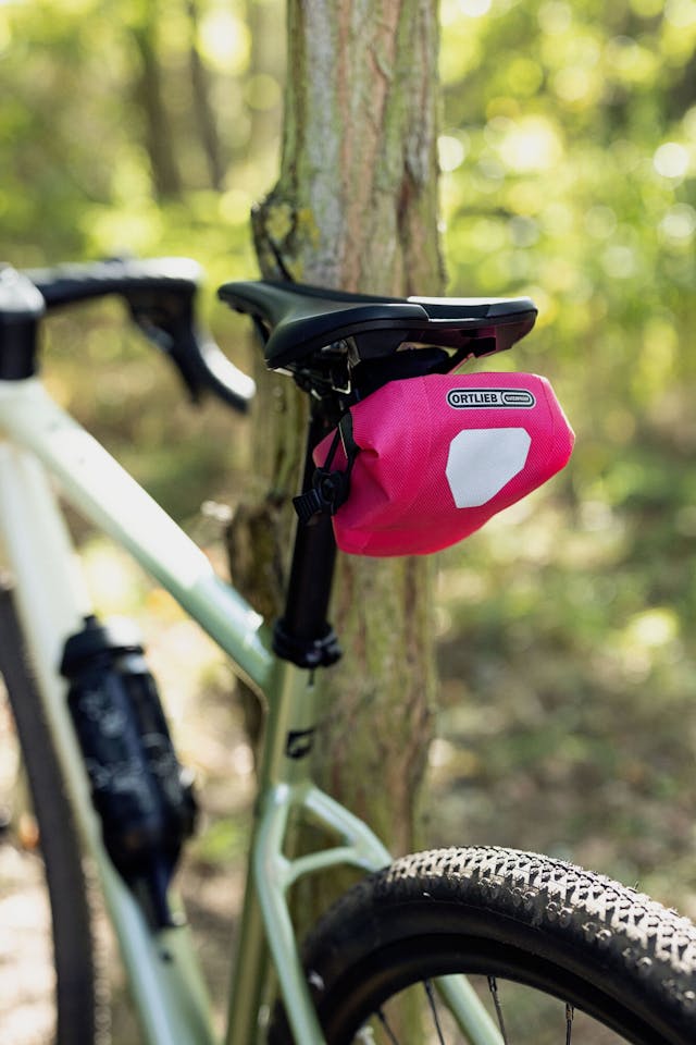 Ortlieb Micro-Bag Cyber Pinkki 07