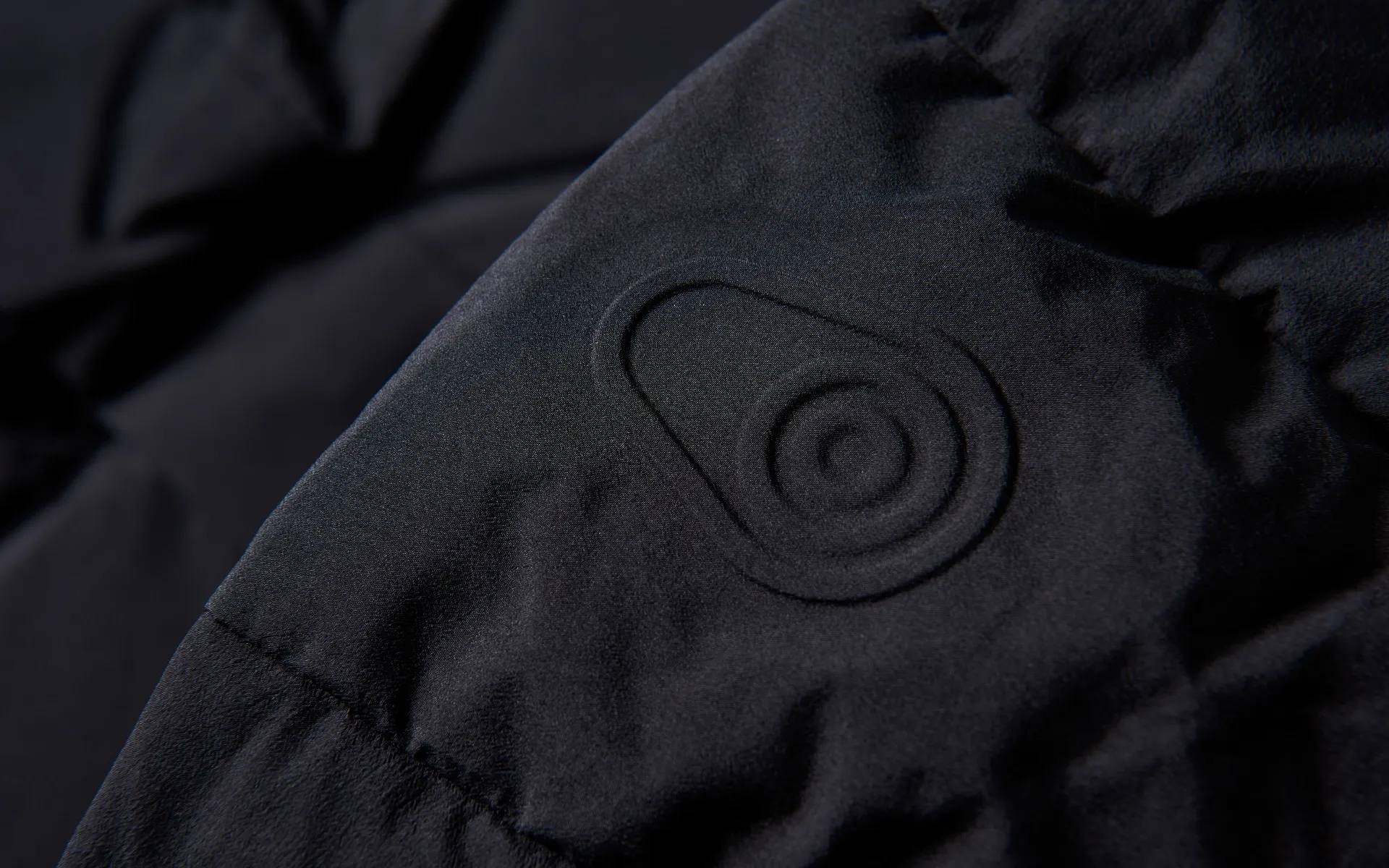 Sail Racing Women's Race Edition Down Parka Carbon 05