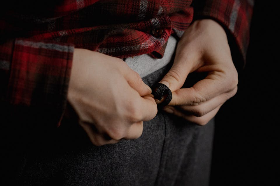 Sasta Women's Tuohi Joggers Charcoal 09