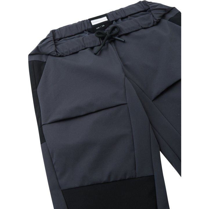 Reima Vaeltaa Pants Musta 05