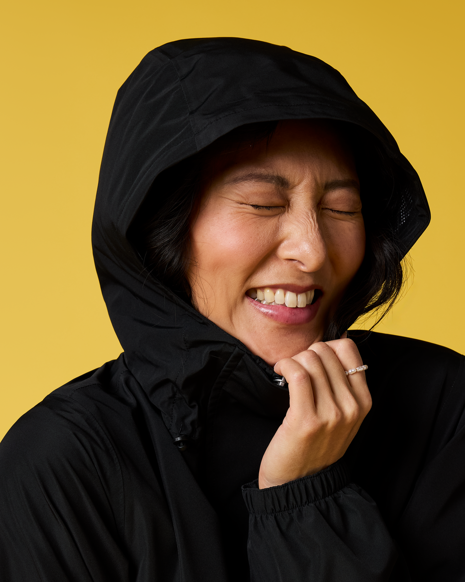 Cotopaxi Women's Rayu Rain Parka Black 06