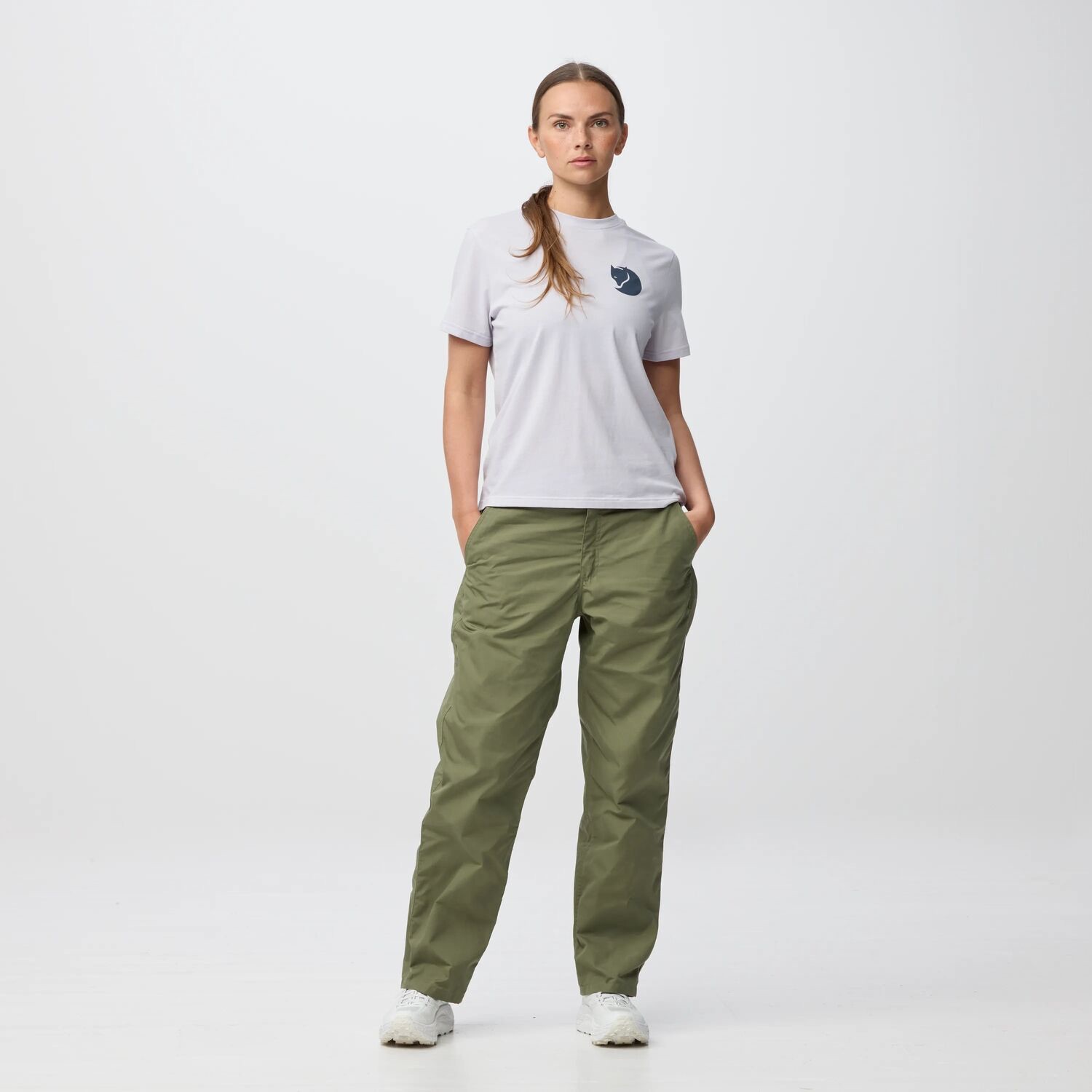Fjällräven Women's Vardag Relax Trousers Fossil 03