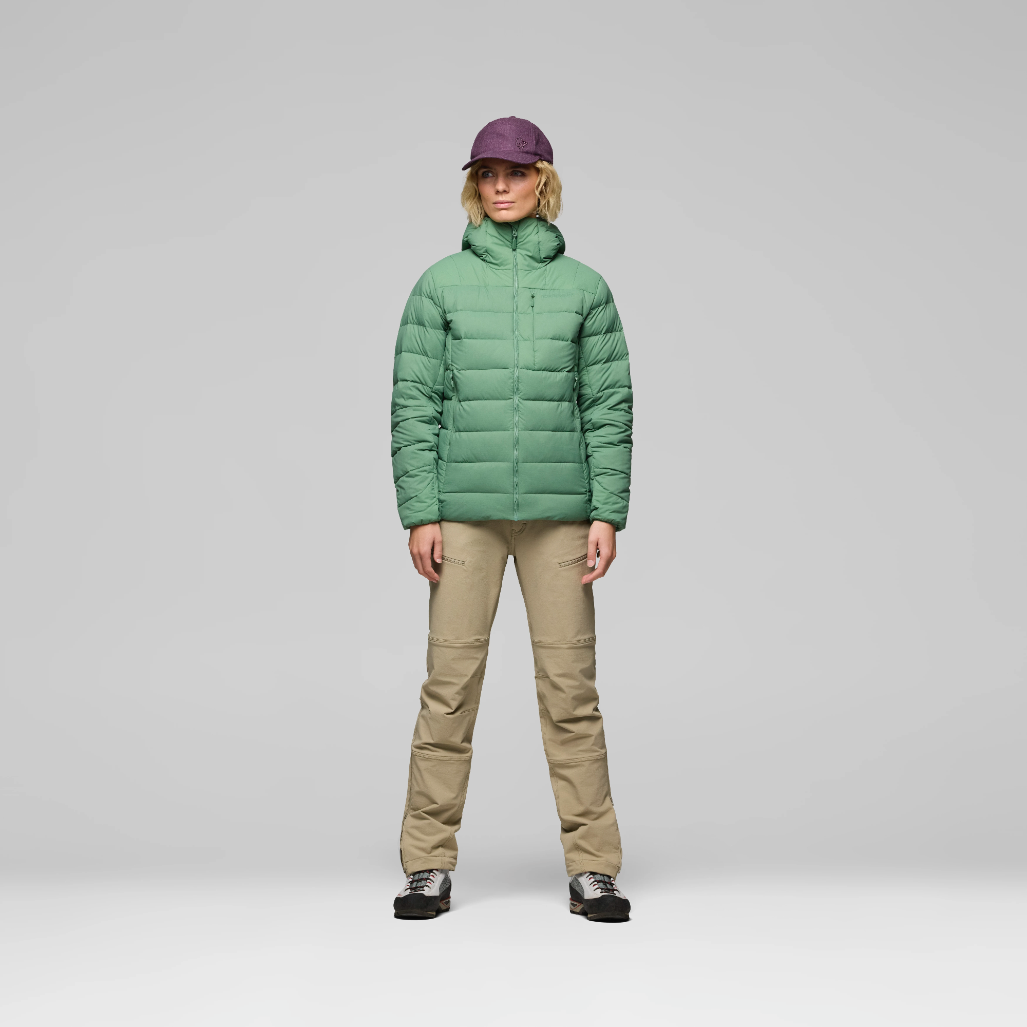 Norrøna Women's Femund Down 700 Hood - Naisten untuvatakki Ivy Green 04