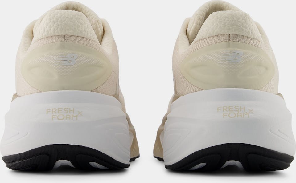 New Balance Women's Fresh Foam More V6 Frost 10