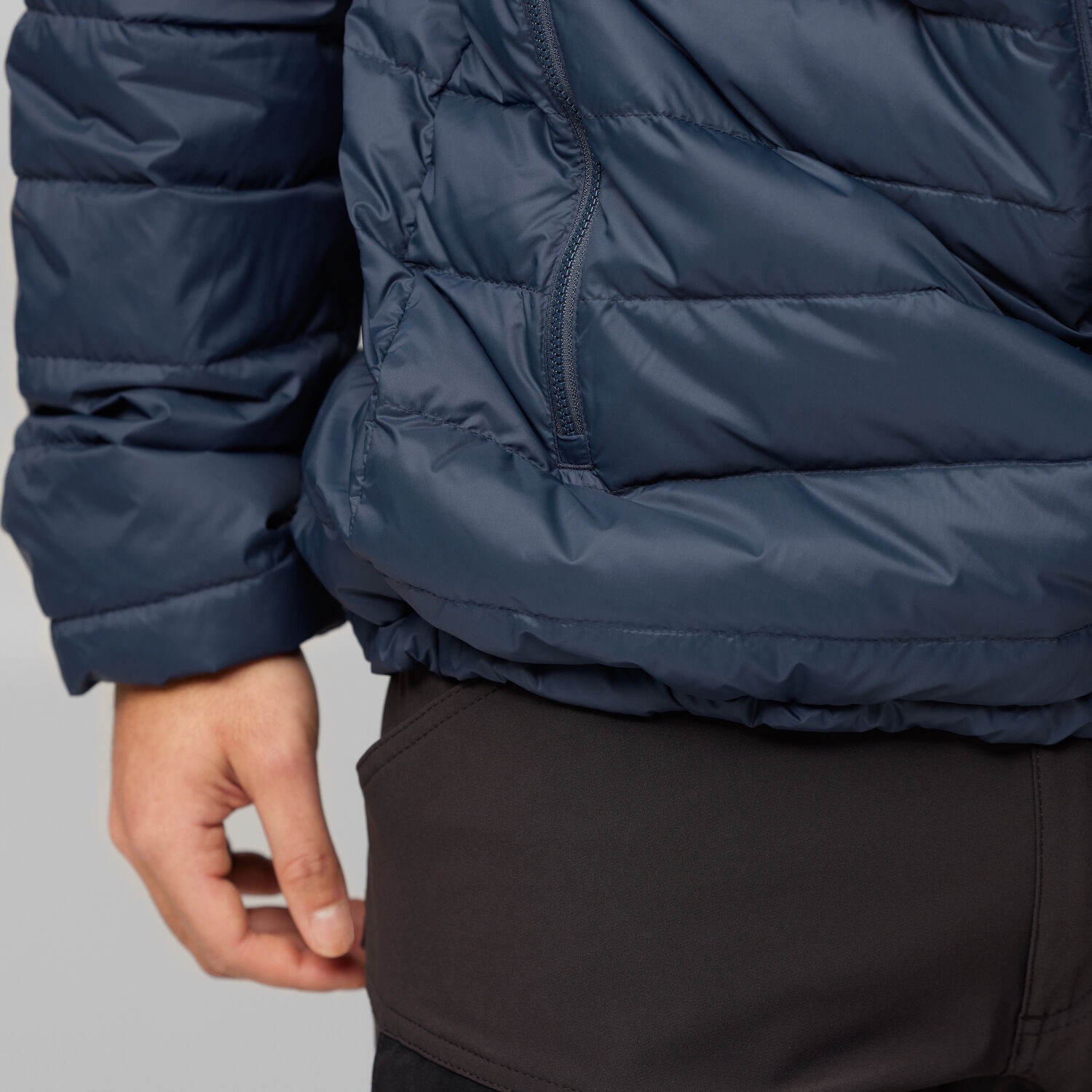 Fjällräven Men's Expedition Pack Down Hoodie - Miesten kevytuntuvatakki Navy 11