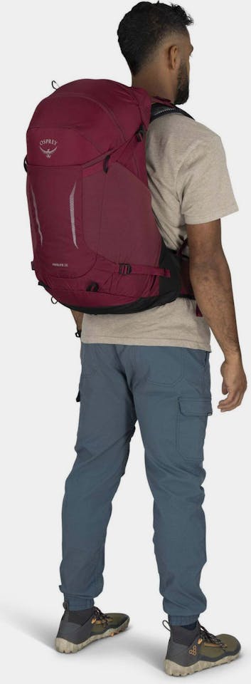 Osprey Hikelite 28 Musta 12