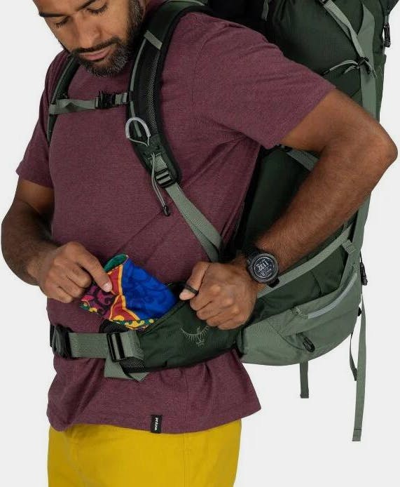 Osprey Talon 44 Musta/Coal 05