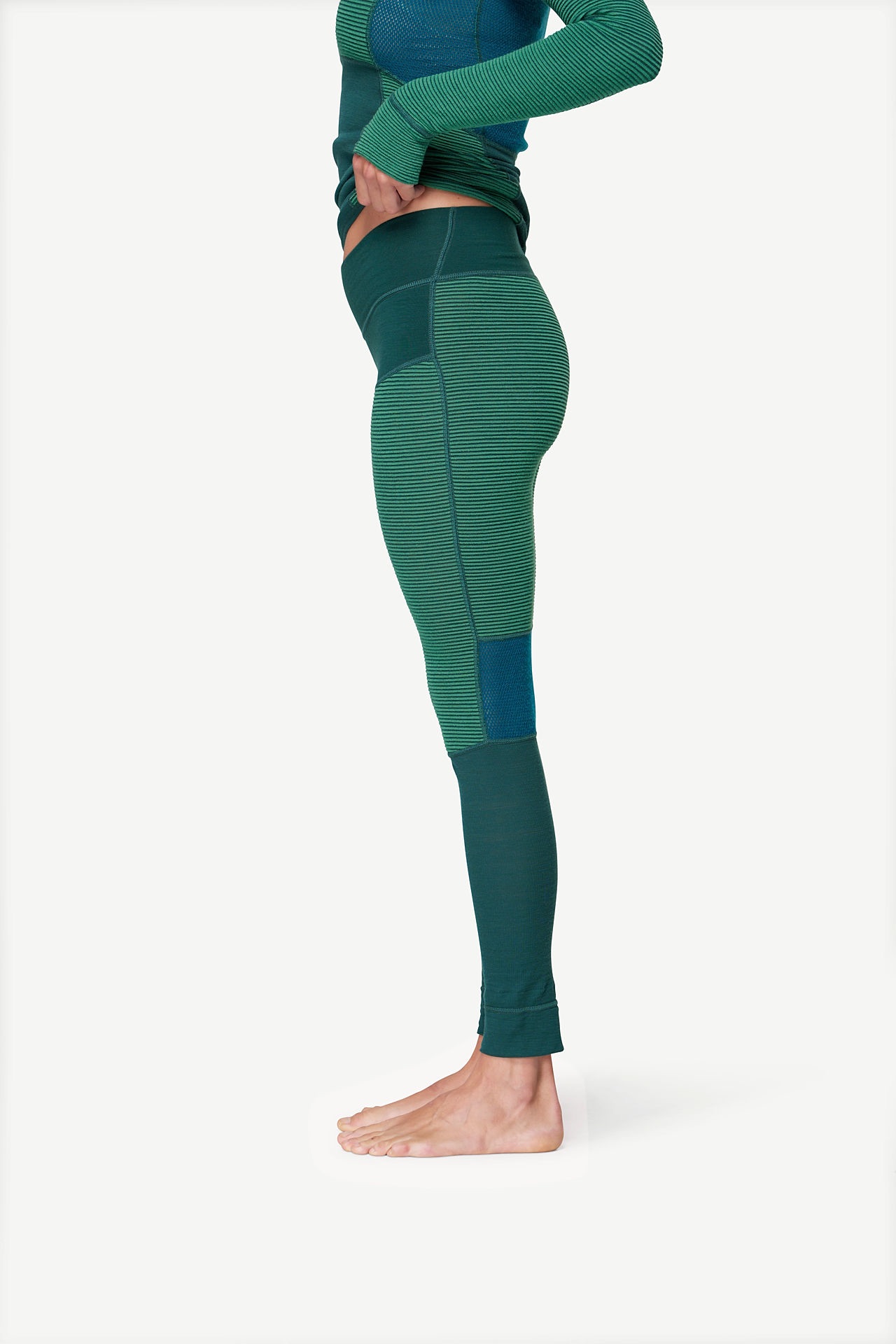 Devold Women's Tuvegga Longs Wood 05