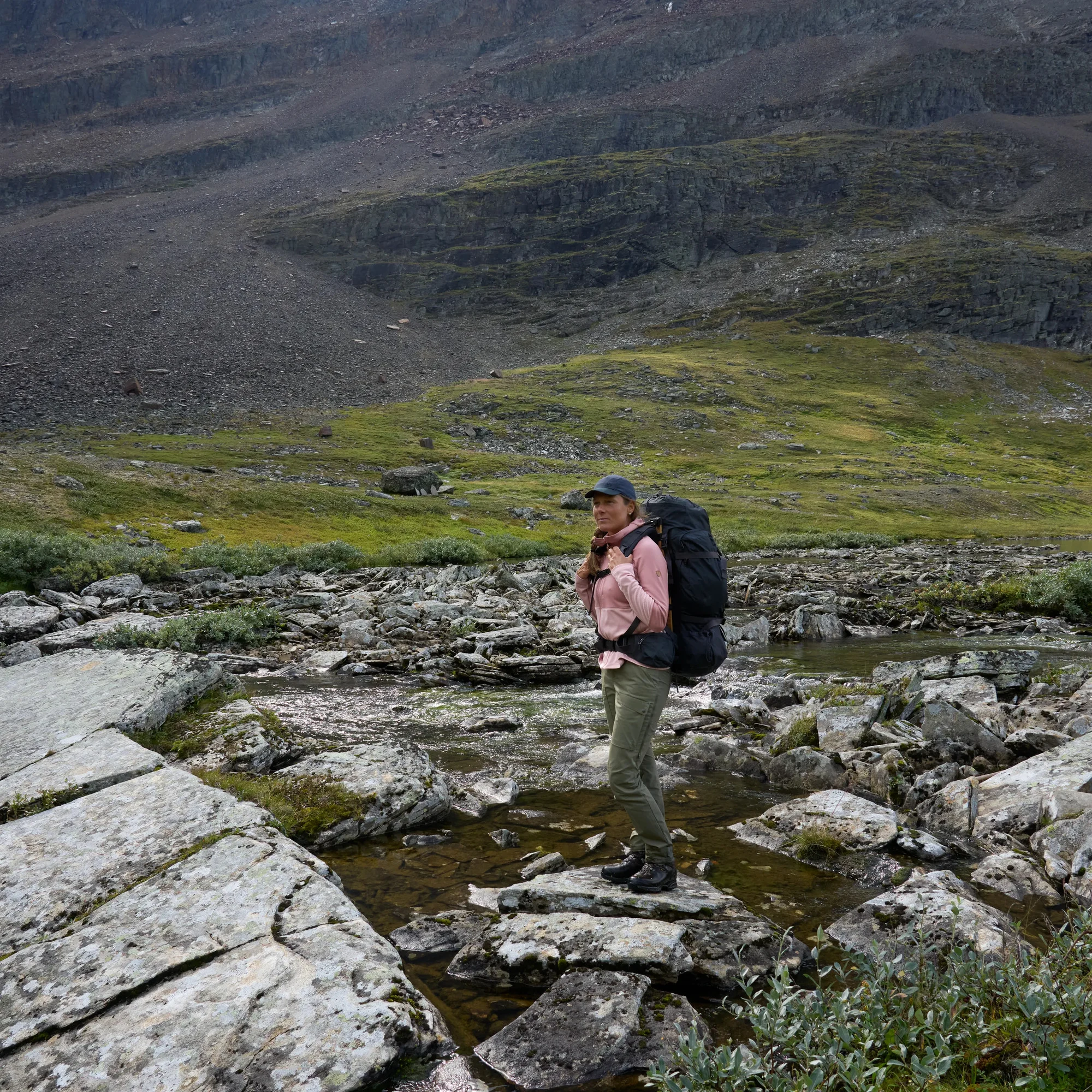 Fjällräven Women's Abisko Hybrid Trail Trousers Black 20