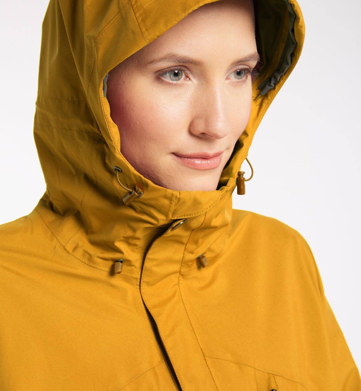 Haglöfs Astral GTX Jacket Women Autumn Leaf 03