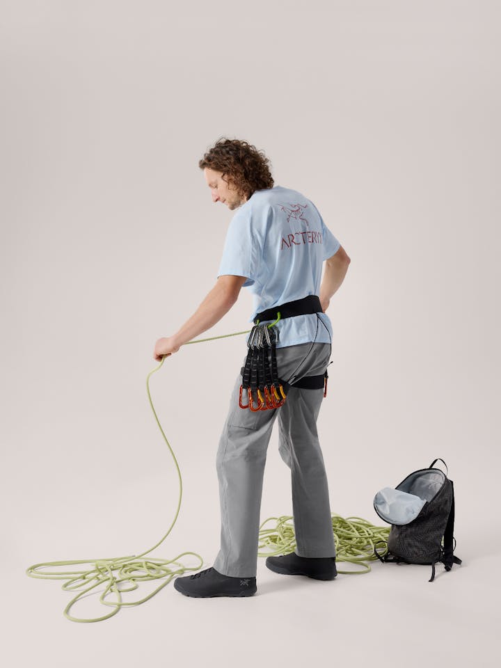 Arc'teryx Men's Kragg SL Cotton Bird SS Alpine Blue / Stone Red 02